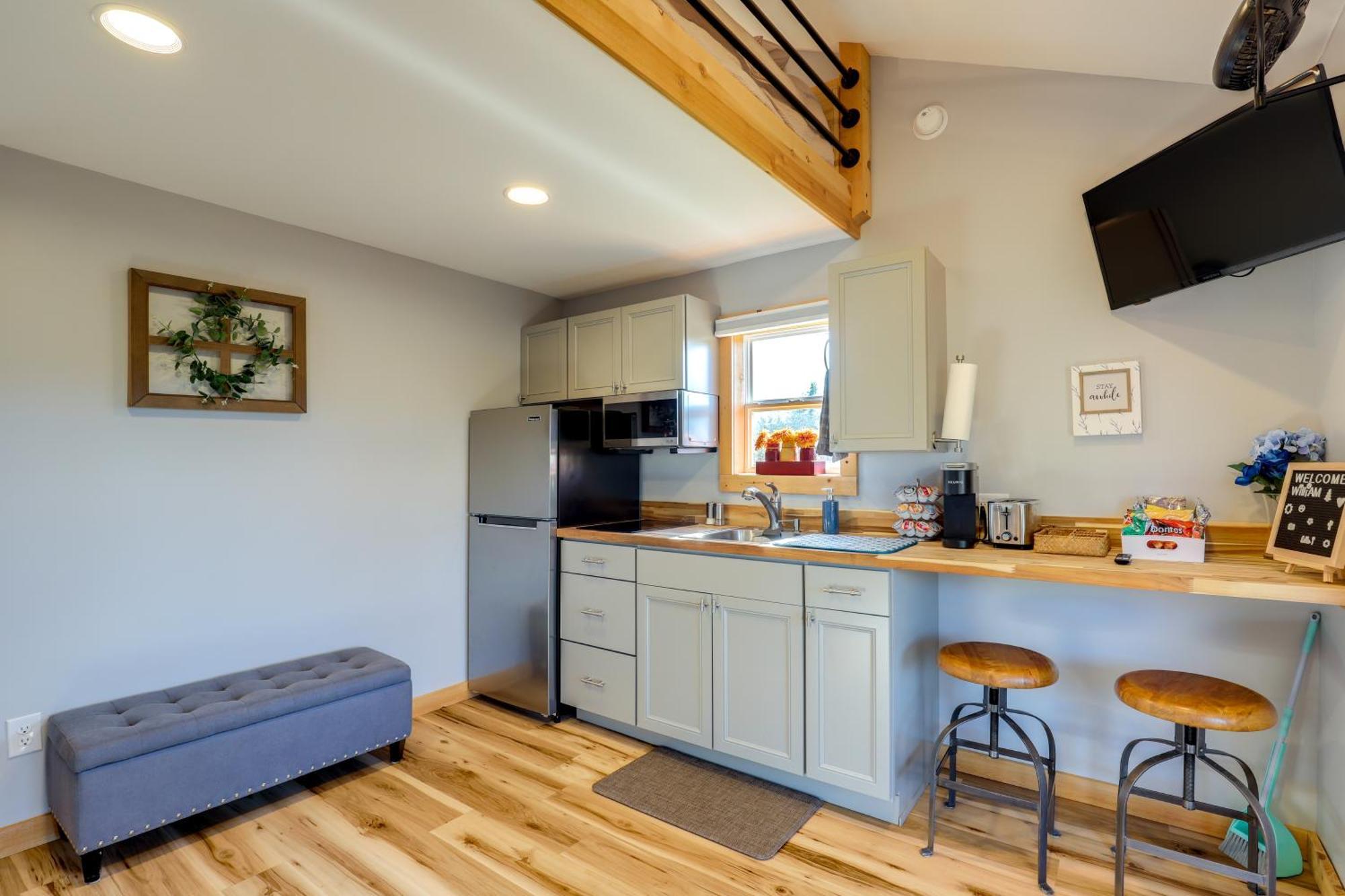 Marshall Studio With Loft, Hot Tub And Views! Екстер'єр фото