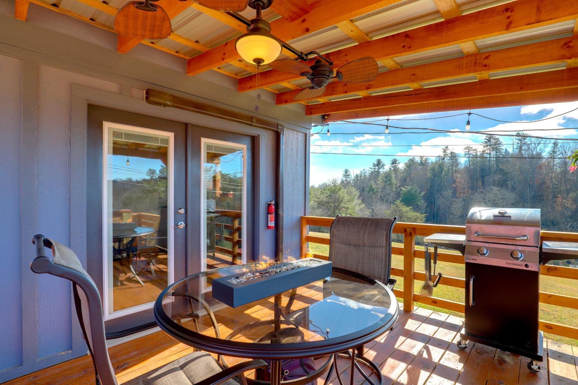Marshall Studio With Loft, Hot Tub And Views! Екстер'єр фото